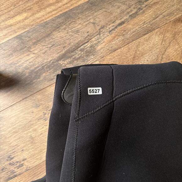 Vintage 90s O'Neill Swimsuit Men's XL Black Neoprene Sleeveless Surf 5527 - Picture 13 of 13